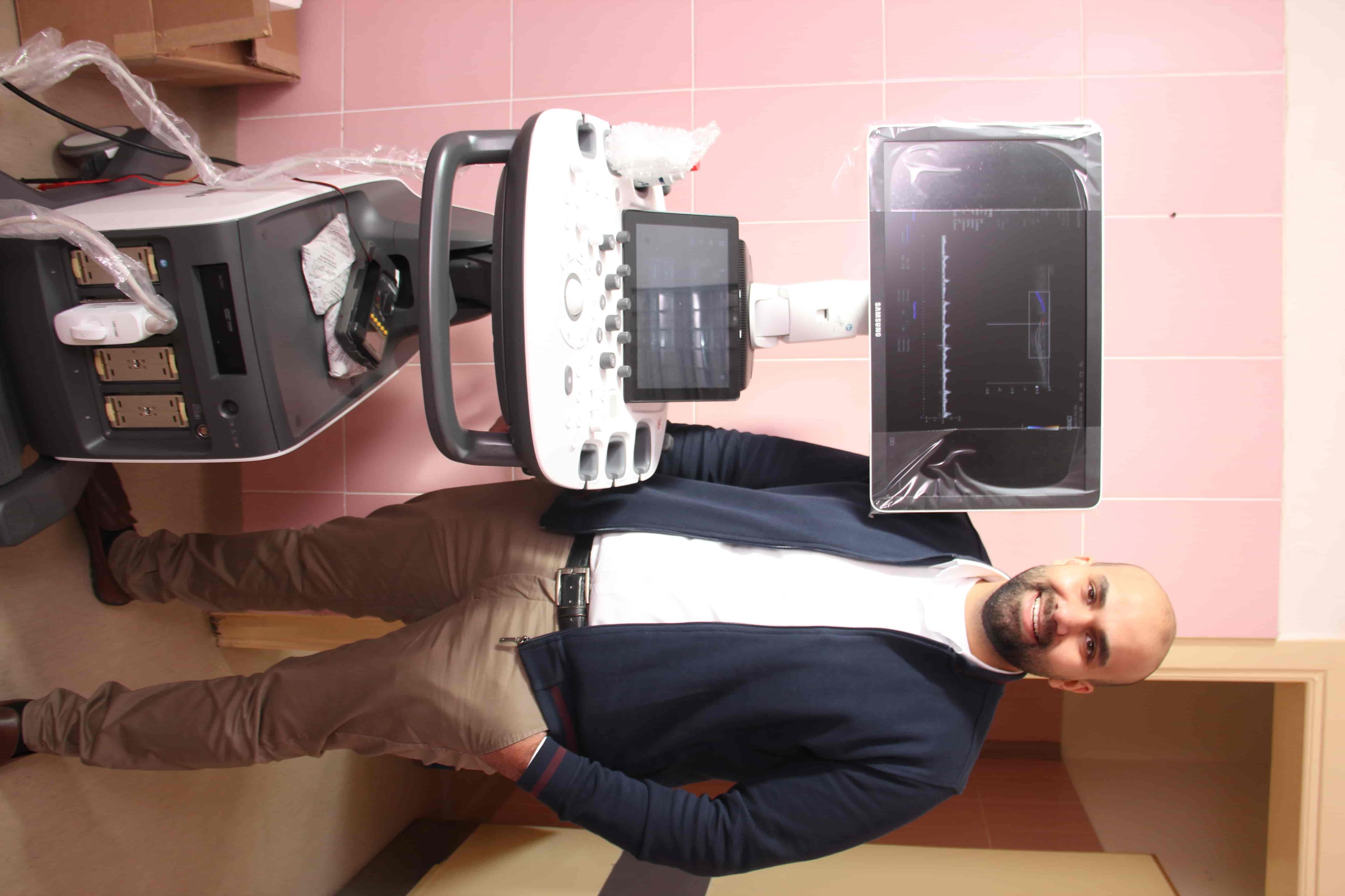 Cooperation between El-Kasr El- 11 Aini and Youssef Allam Group a new high-end machine Samsung HS60